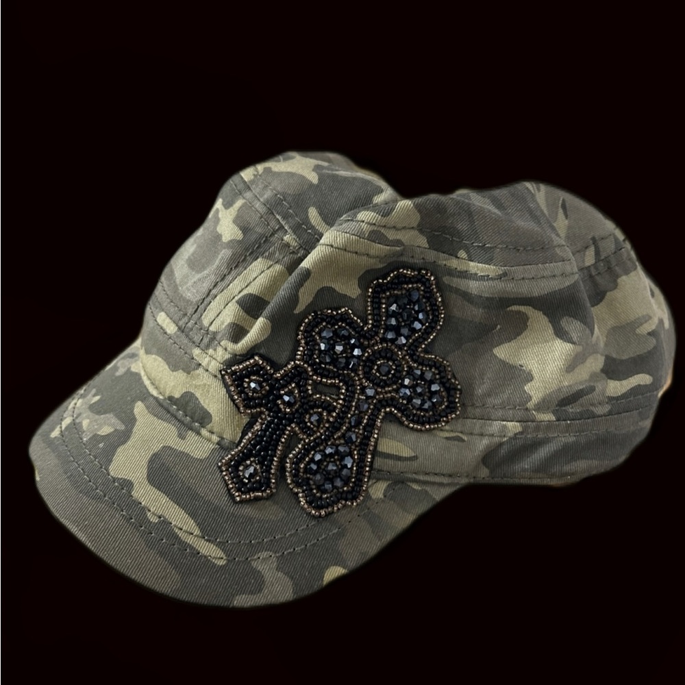 Beaded camo hat